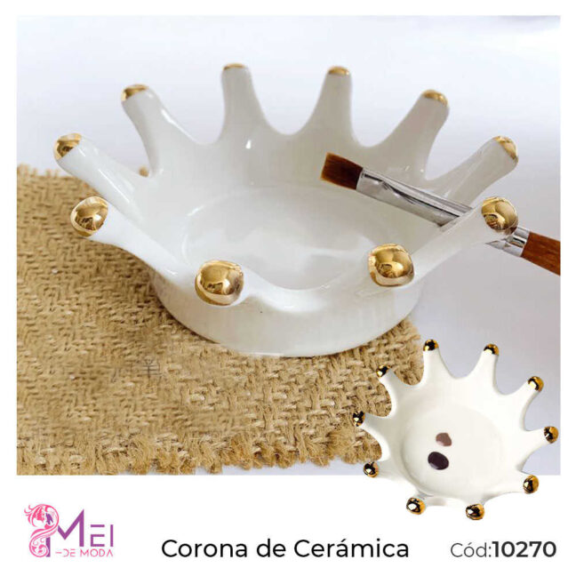Corona de Ceramica posa pincel